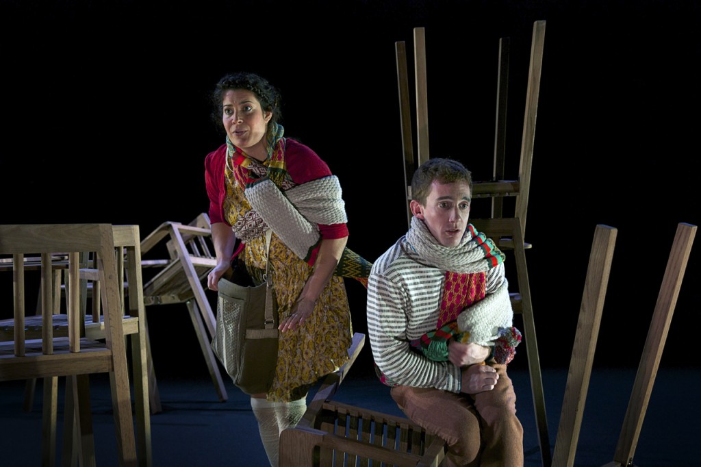 Gretel et Hansel, mise en scène Gervais Gaudreault, Le Carrousel, 2013. Catherine Dajcman, Jean-Philip Debien. Photo: F.-X. Gaudreault